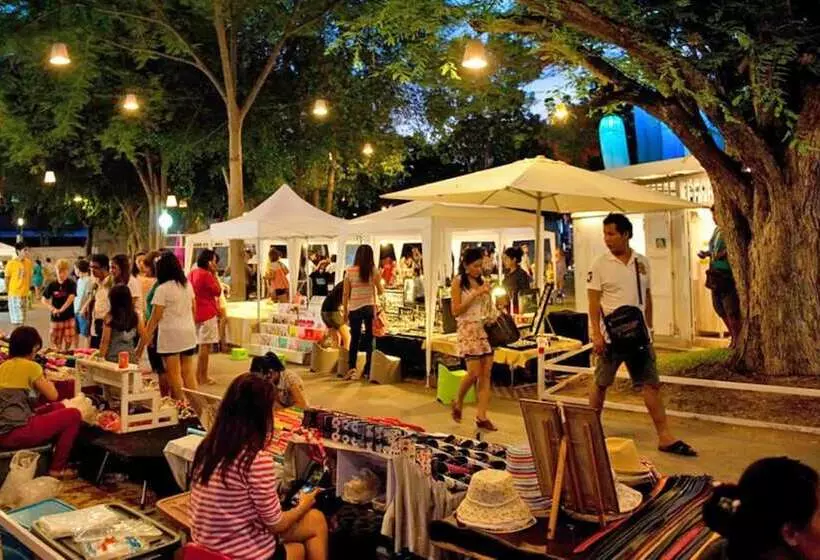 ホテル Hua Hin Irooms