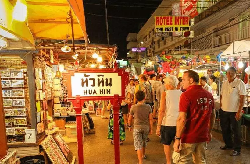 ホテル Hua Hin Irooms