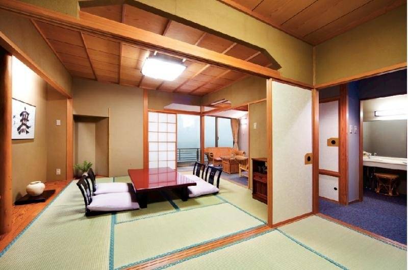 Отель Kissho Caren