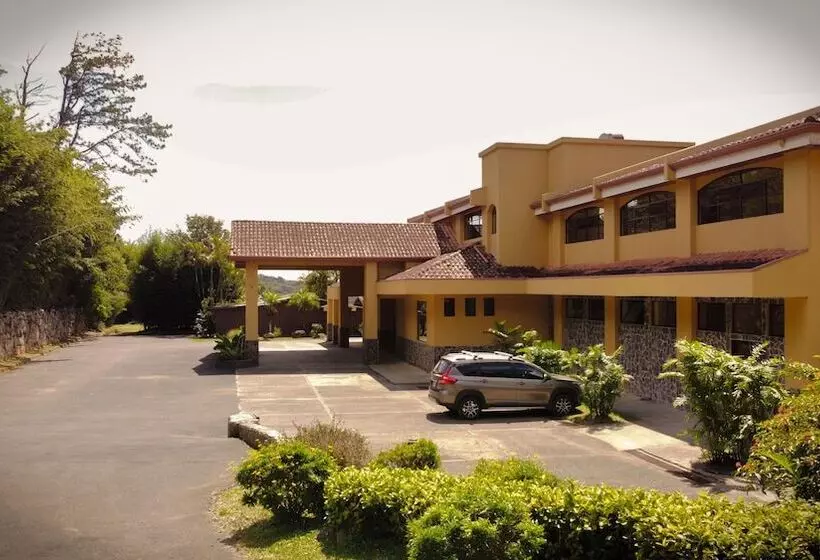 בית מלון כפרי Montana Monteverde