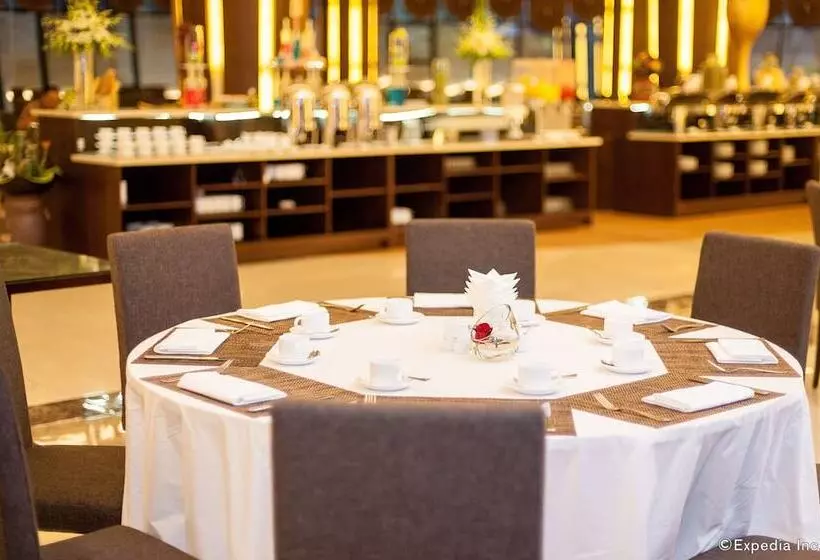 هتل Muong Thanh Luxury Song Lam