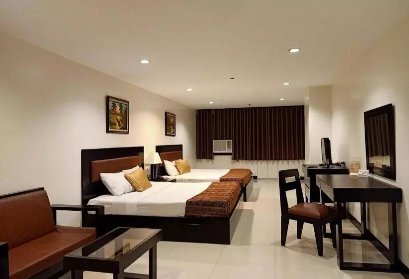 هتل Paragon Tower