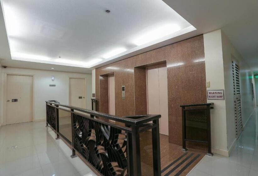 Hotelli Paragon Tower