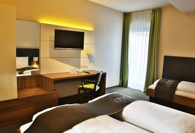 Riku Hotel Weißenhorn