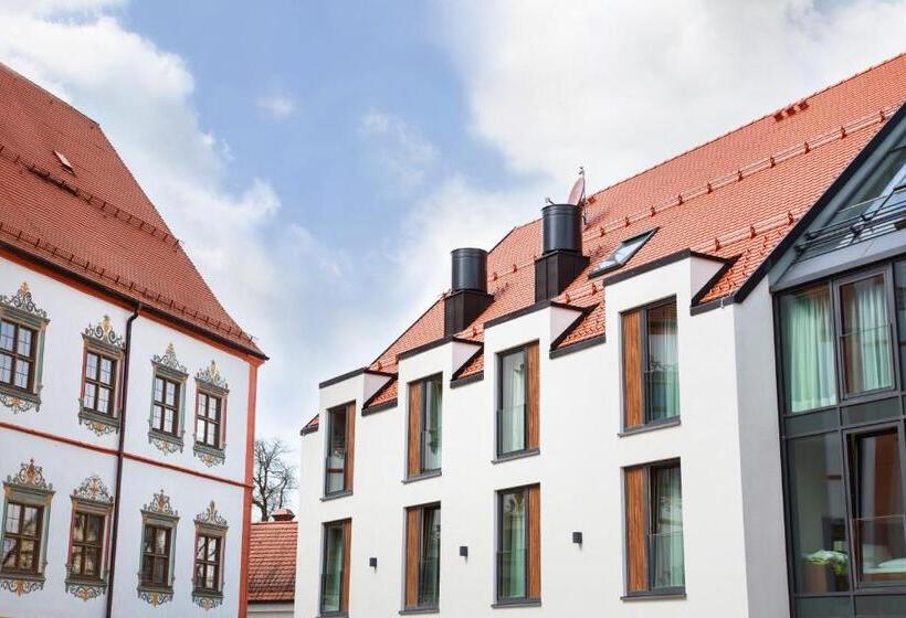 Riku Hotel Weißenhorn