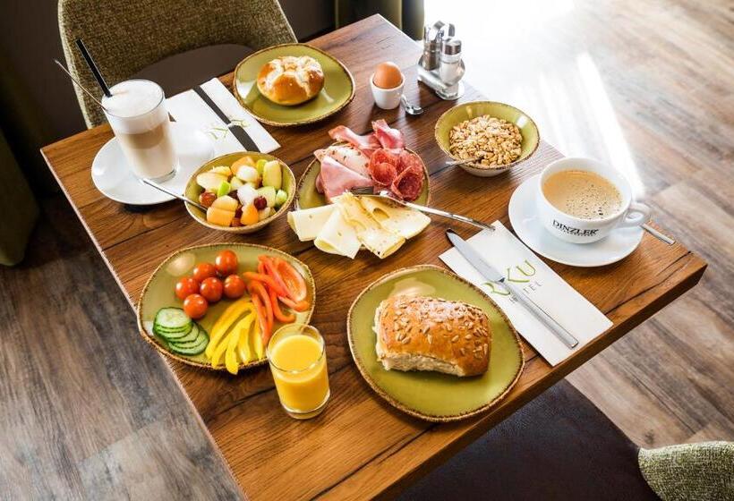 Riku Hotel Weißenhorn