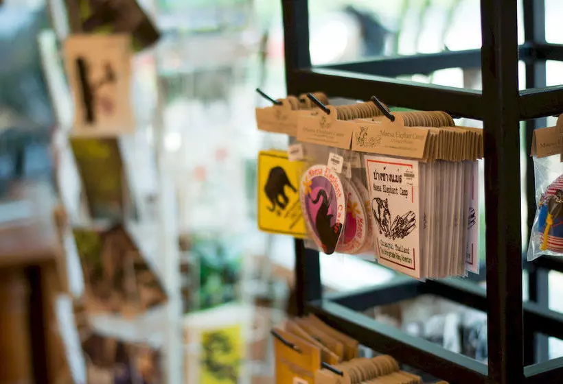 Hotelli Rinrada Resort