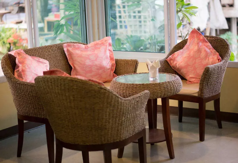 Hotelli Rinrada Resort