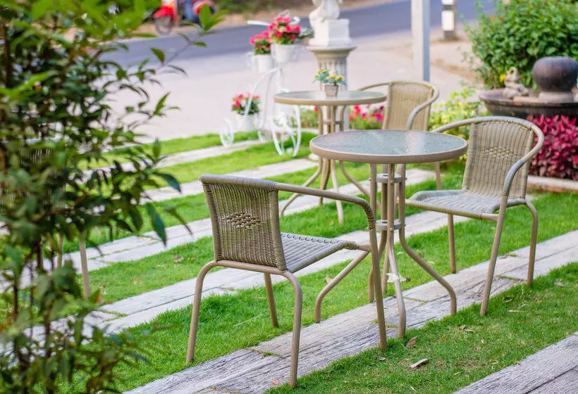 Hotelli Rinrada Resort