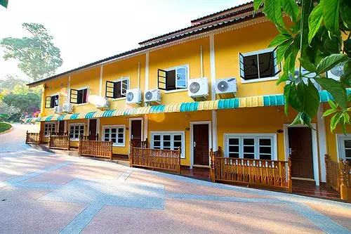 Hotelli Rinrada Resort