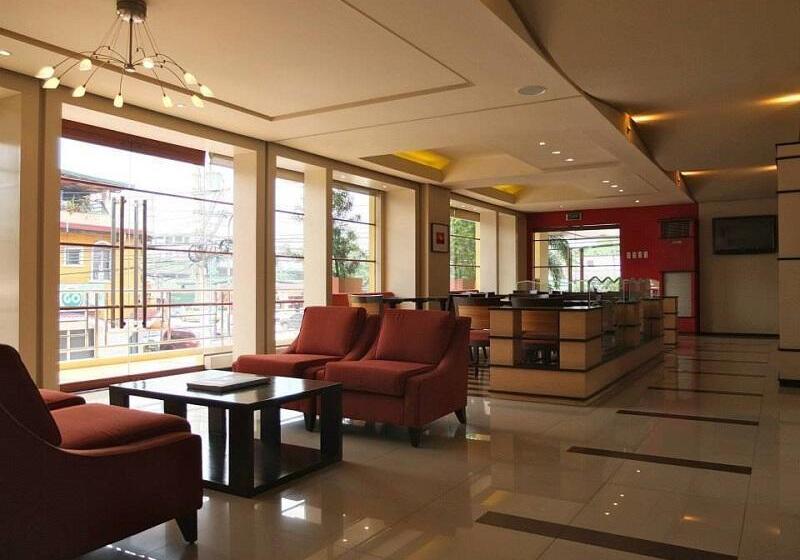 酒店 Soleste Suites