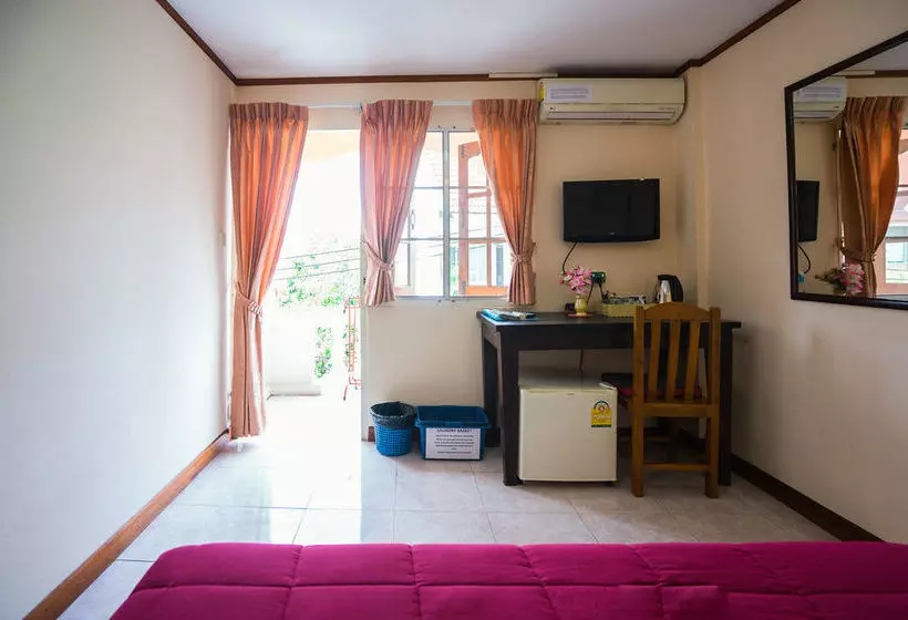 Отель The Britannia Chiang Mai