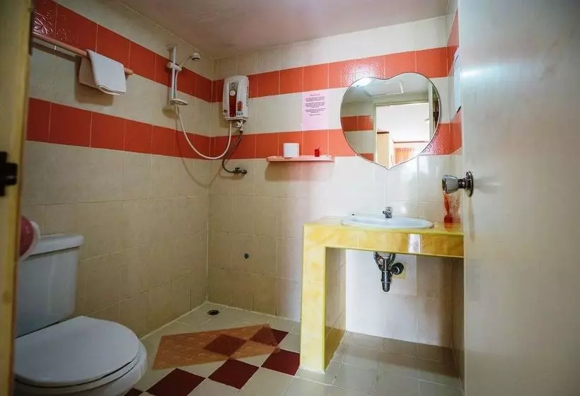 Отель The Britannia Chiang Mai