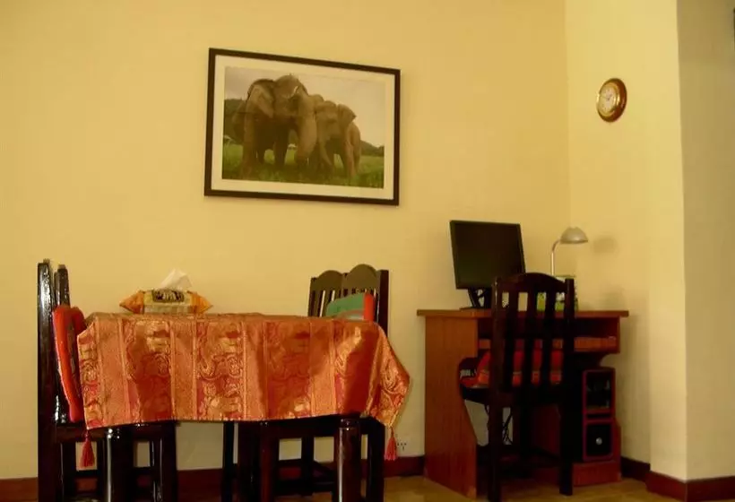 Отель The Britannia Chiang Mai