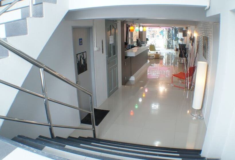 Ma Non Nont Hotel & Apartment