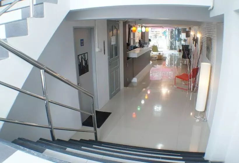 Ma Non Nont Hotel & Apartment