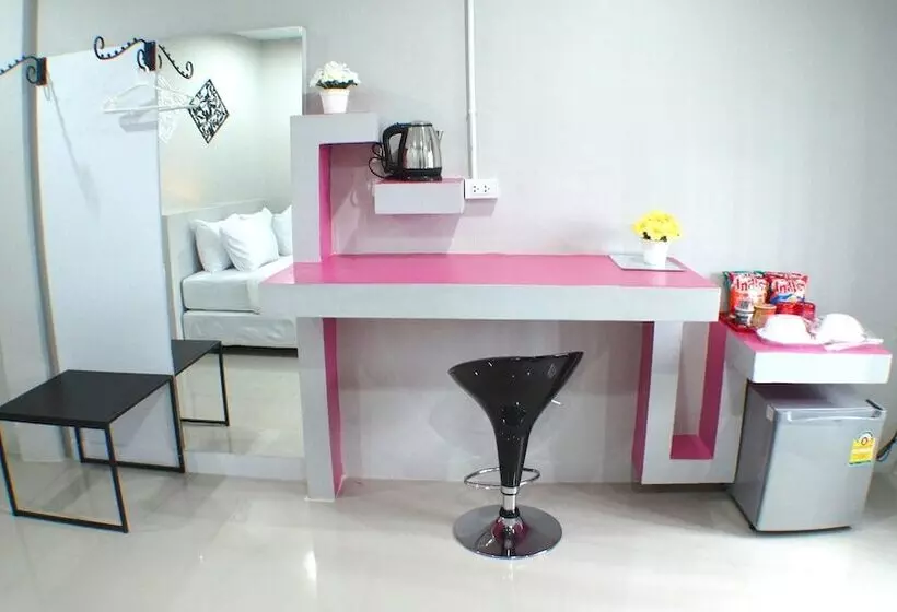 Ma Non Nont Hotel & Apartment