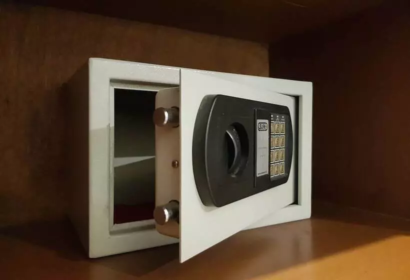 Pangviman Place Resotel Sha Plus