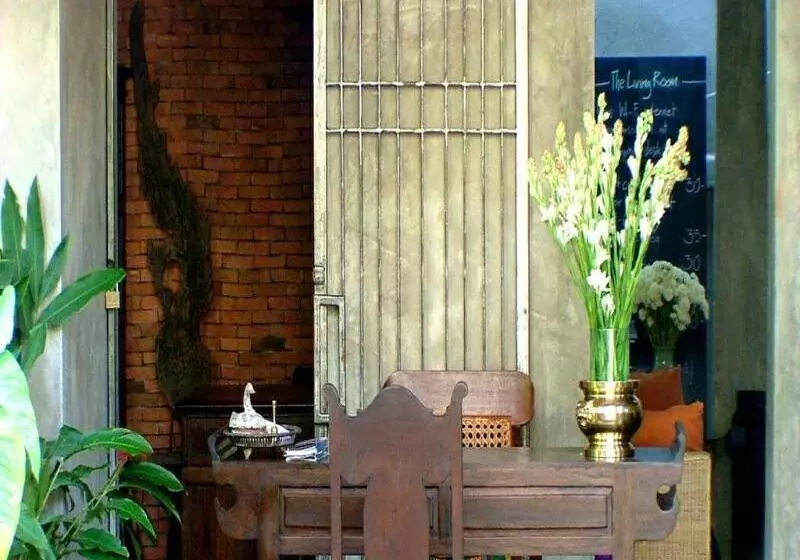 بنسيون Chiang Maan Residence