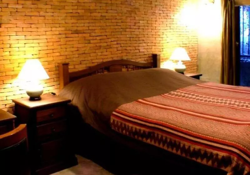 بنسيون Chiang Maan Residence