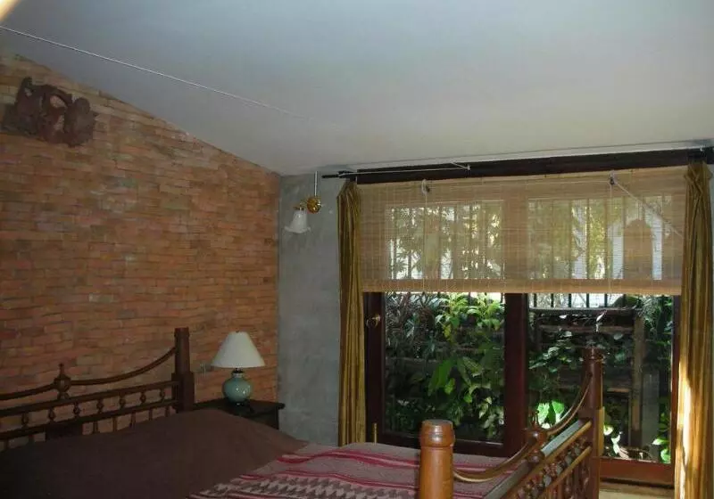 بنسيون Chiang Maan Residence