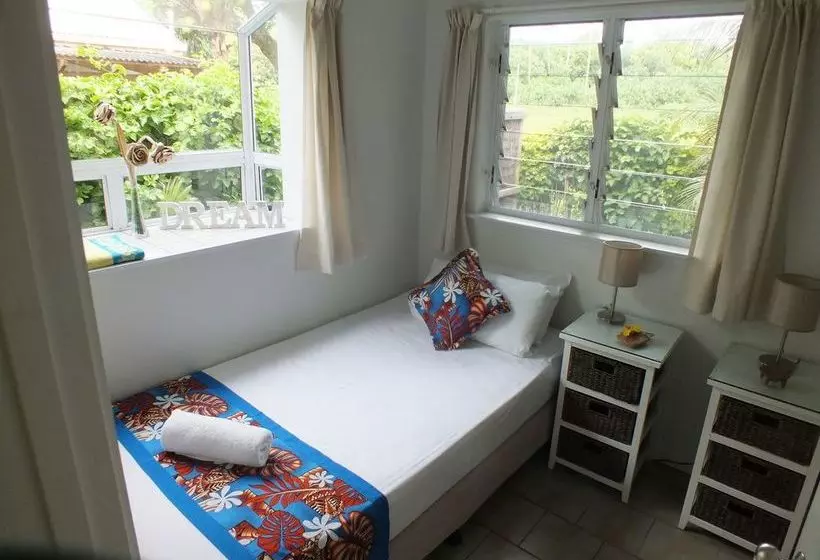 Rarotonga Daydreamer Escape