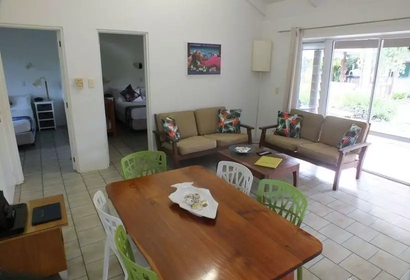 Rarotonga Daydreamer Escape