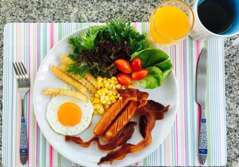 استراحتگاه A Little Villa