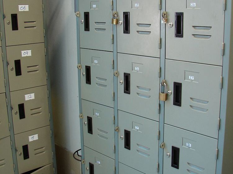 Lucky House Dorm Room   Hostel