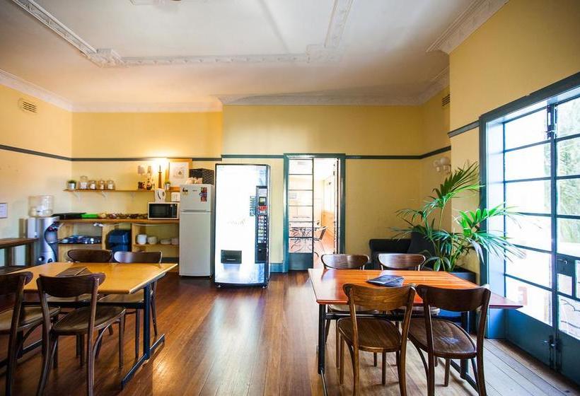 בית מלון כפרי Captain Stirling