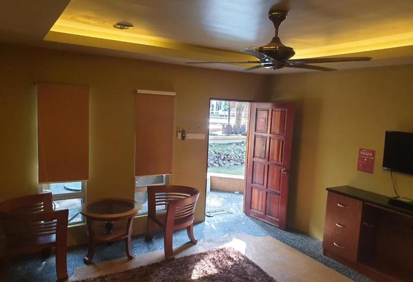 酒店 Casa Loma Resort