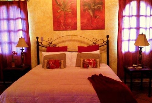 فندق Forest Hills Suites