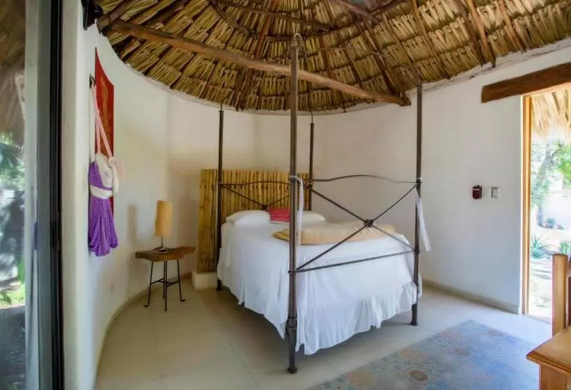 Otel Capital O Hacienda Yunku