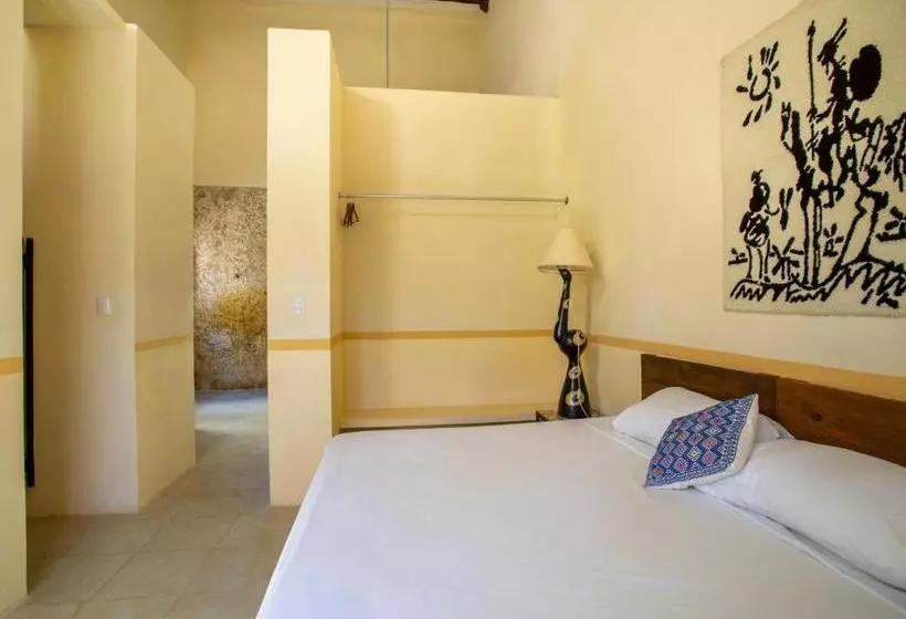 Otel Capital O Hacienda Yunku