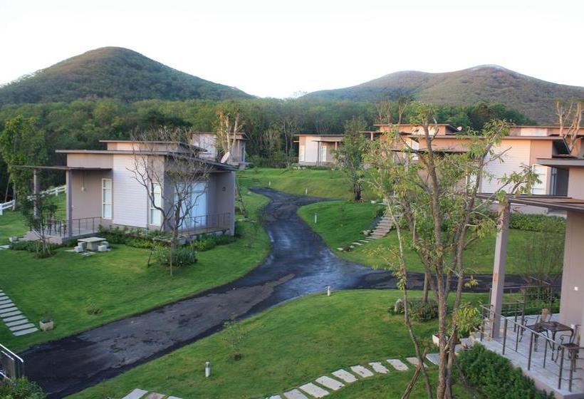 Отель Hommuenlee Hill Resort