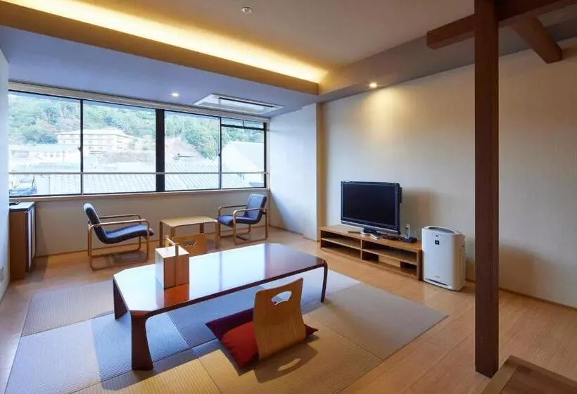 فندق 厳島いろは