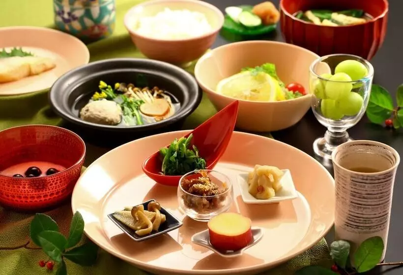 هتل Jinpyokaku Honten