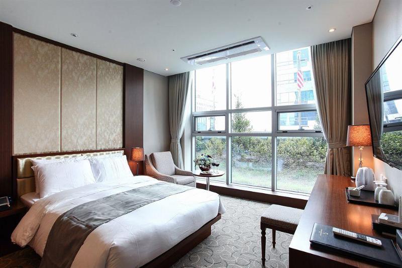 בית מלון כפרי Rosana