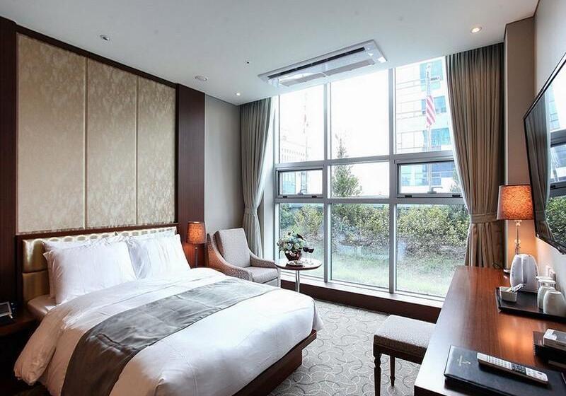 בית מלון כפרי Rosana