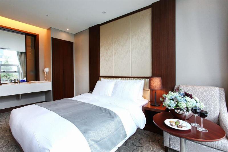 בית מלון כפרי Rosana