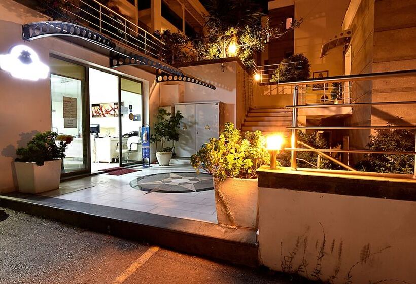 酒店 Royal Palm Residence