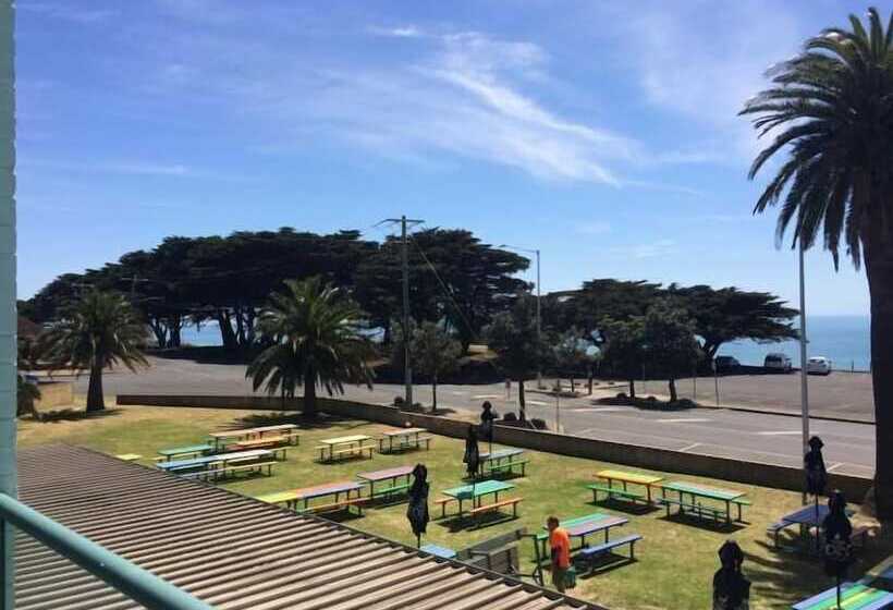 ホテル St Leonards