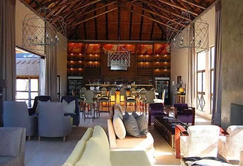 酒店 Thandeka Game Lodge & Spa