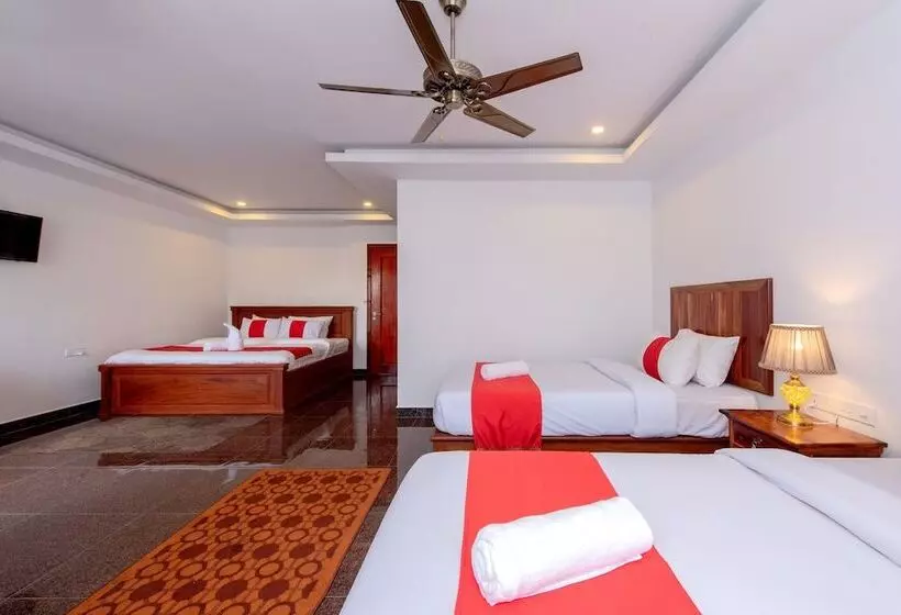 هتل The Unique Angkor Villa