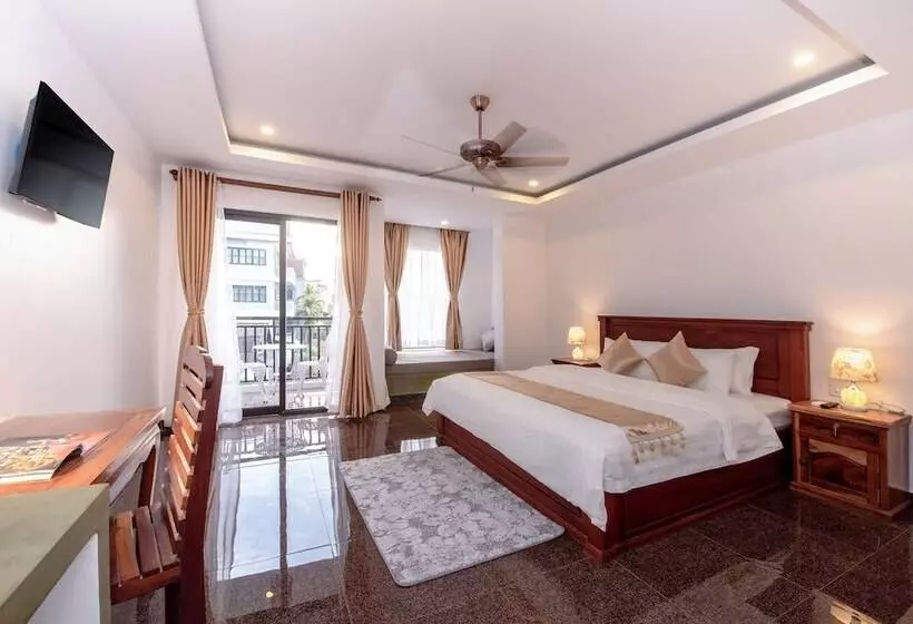 هتل The Unique Angkor Villa