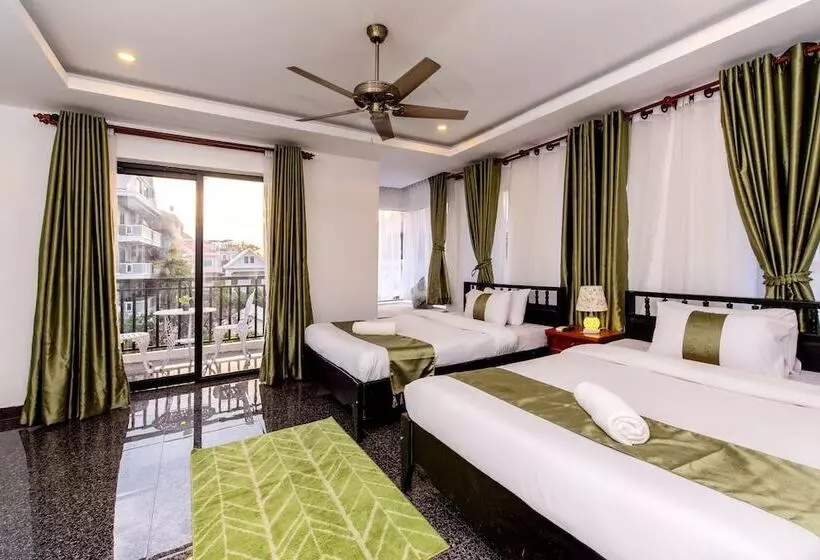 هتل The Unique Angkor Villa