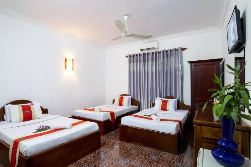 هتل The Unique Angkor Villa