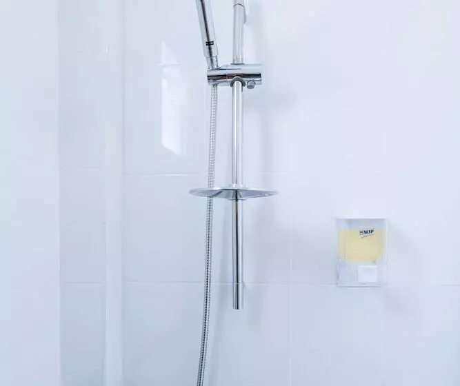 בית מלון כפרי Z By Zing