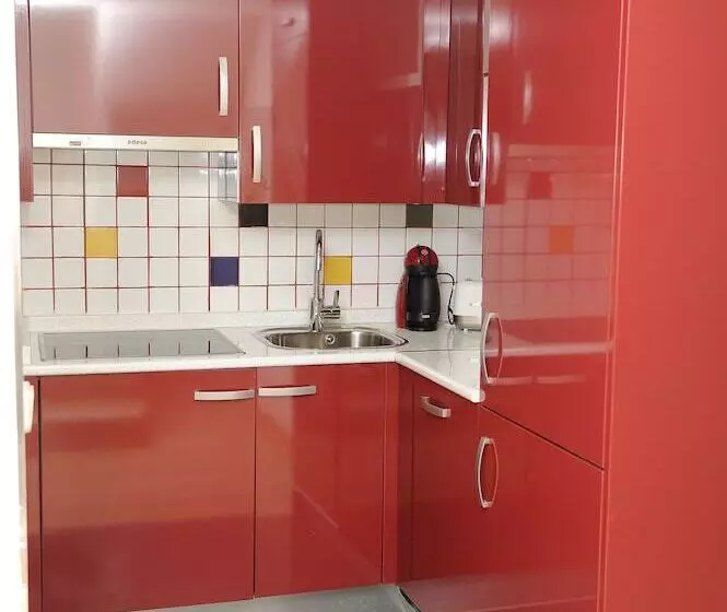 Mola Hostel