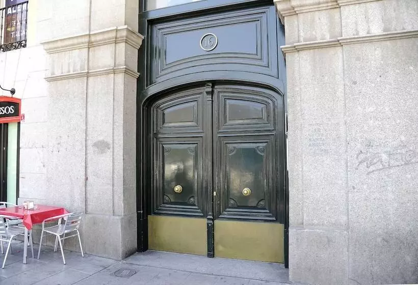 Mola Hostel